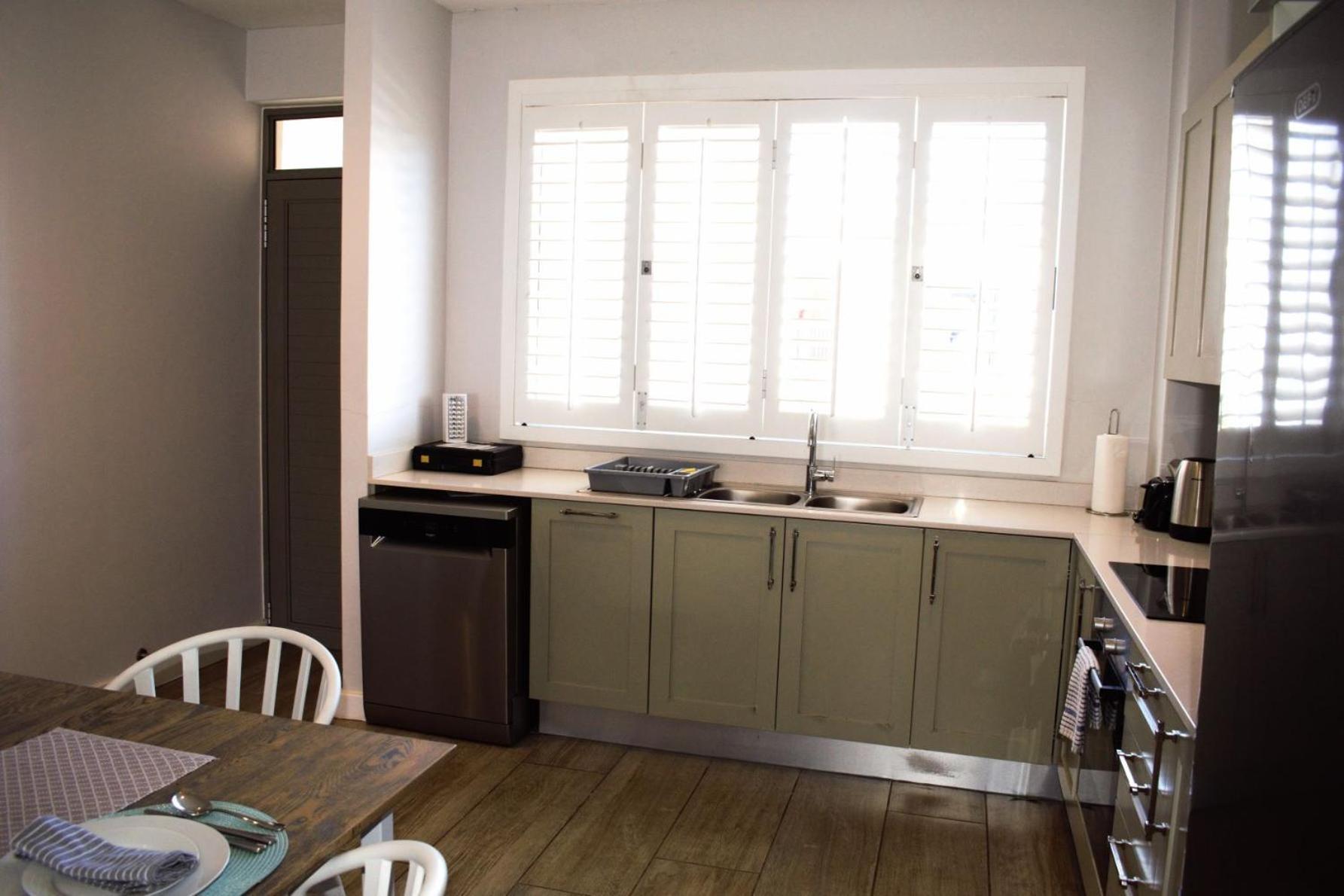 Spacious, Modern & Convenient Franschhoek Bagian luar foto