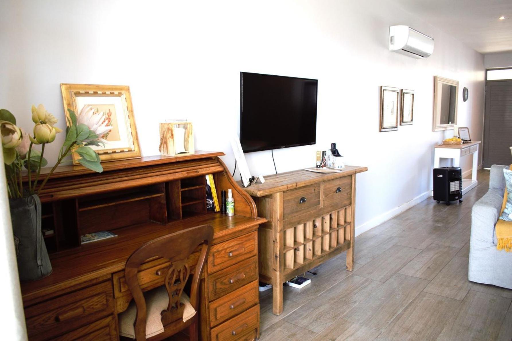 Spacious, Modern & Convenient Franschhoek Bagian luar foto