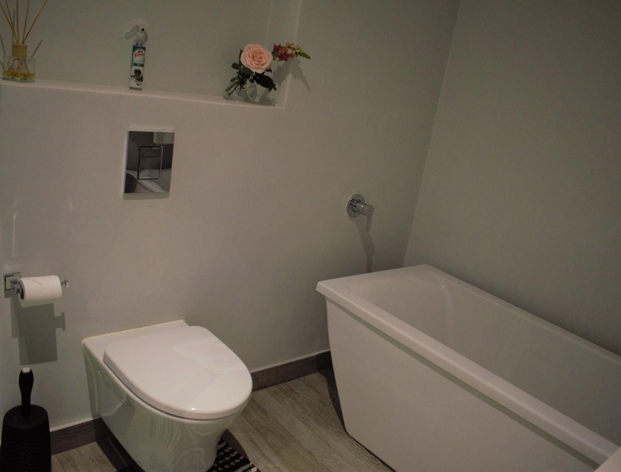 Spacious, Modern & Convenient Franschhoek Bagian luar foto