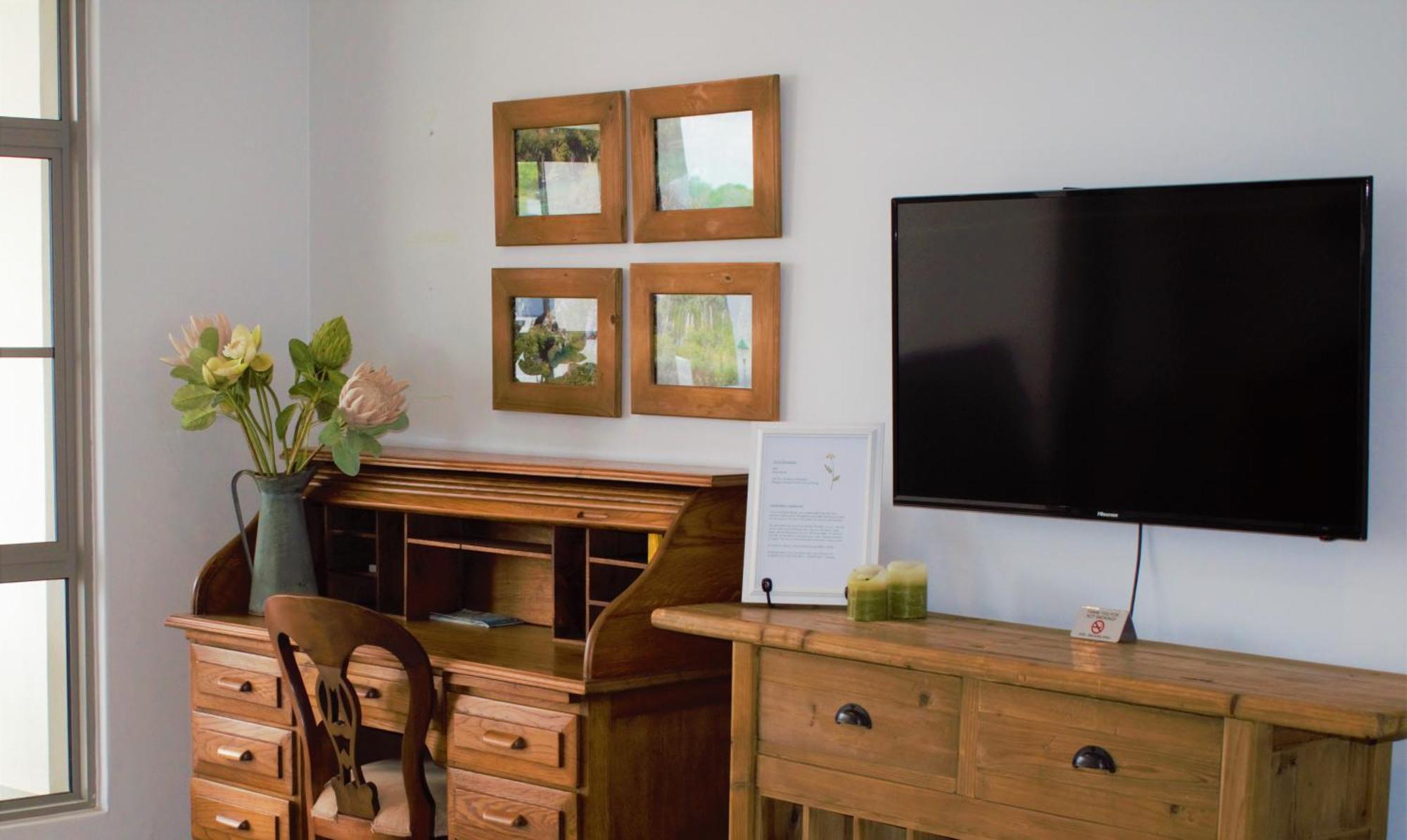 Spacious, Modern & Convenient Franschhoek Bagian luar foto
